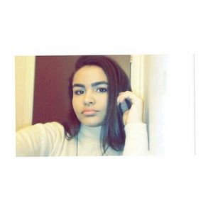 Meet your Posher, Teyah